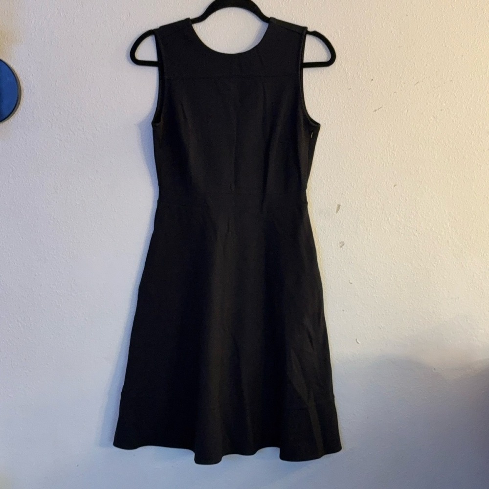 Lands End Women's Black A-Line Sleeveless Viscose Knit Dress Size 4